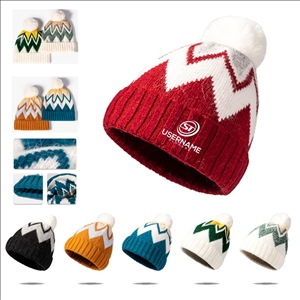 100% Polyester Christmas Winter Hat Pom Beanie